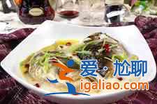 酸菜鱼头的做法？