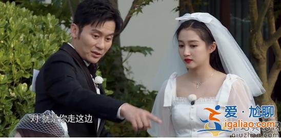 《奔跑吧》关晓彤遭排挤？与baby几乎零互动，妆发也不如baby