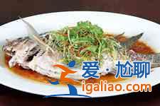 清蒸鱼的家常做法？