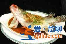 清蒸鱼的家常做法？