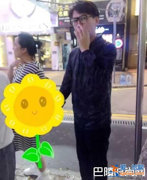 靳东二胎生了吗 靳东二胎得子报喜？