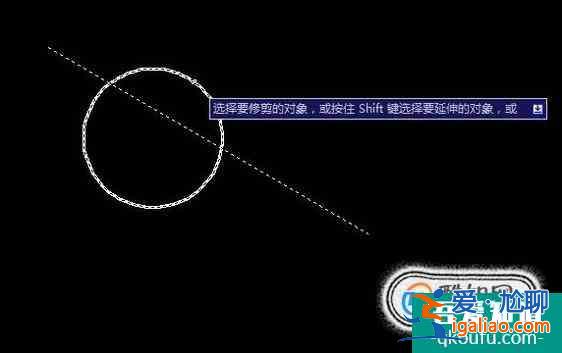 如何cad当中画圆、直线以及剪切？