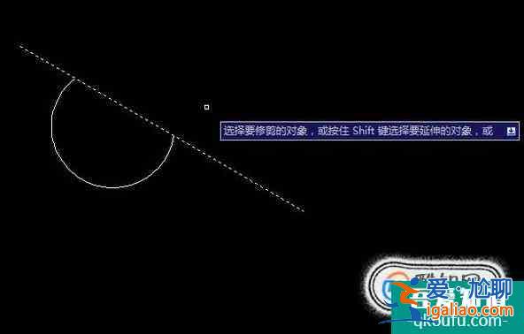 如何cad当中画圆、直线以及剪切？