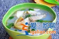 河蚌豆腐汤的做法？