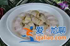 河蚌豆腐汤的做法？