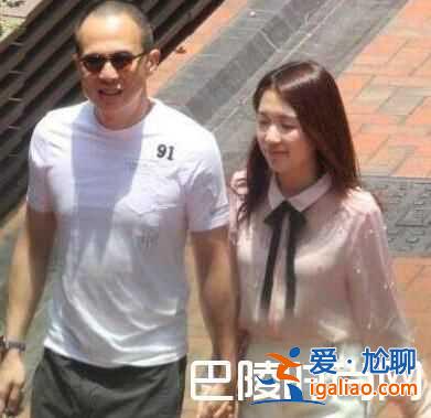李泽楷身家多少亿 李泽楷新欢郭嘉文晒照？