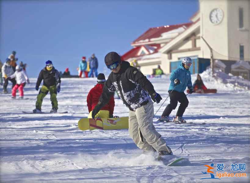 亚布力滑雪场几月营业？2017？