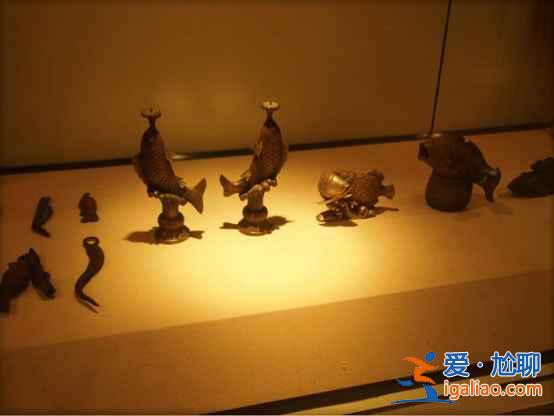 除了冬捕，查干湖冬天有什么好玩的？