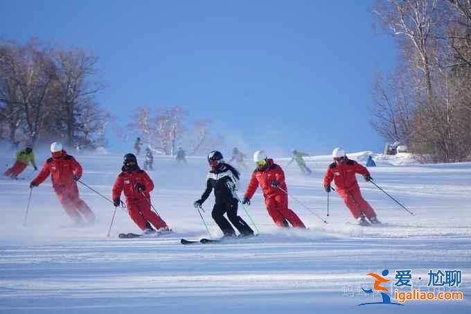 【门票】亚布力滑雪场门票价格，亚布力滑雪场门票多少钱，亚布力滑雪场开放时间？