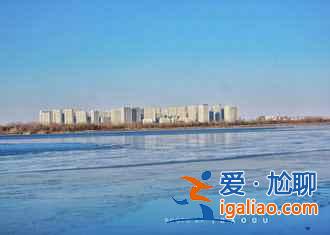 除了冰雪大世界，哈尔滨还有什么好玩的地方？？