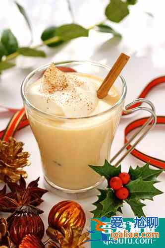 圣诞节传统饮料——蛋奶酒？