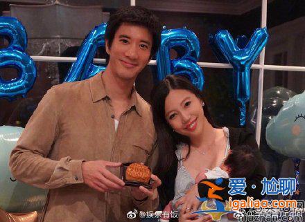 李靓蕾发长文五问王力宏  王力宏宣布暂时退出娱乐圈