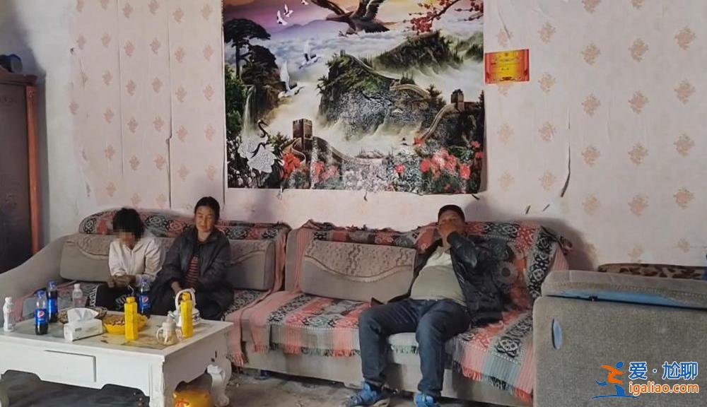 对方给了100元诱导拍摄？