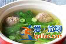 小白菜丸子汤？