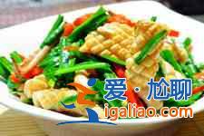 韭菜炒鱿鱼的做法？