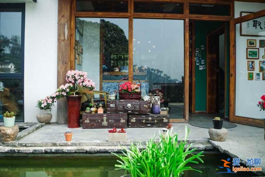 从杭州萧山机场怎么去市区，杭州萧山机场到市区有公交和地铁吗，杭州萧山机场到市区的交通指南？