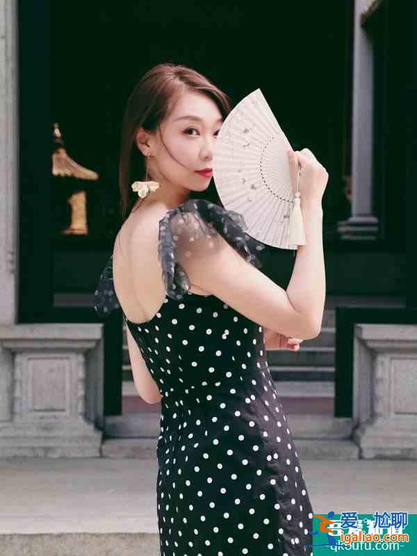 七夕穿上这件Staud八卦裙我想唱大碗宽面？