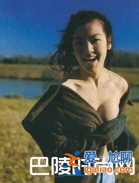 林熙蕾竟带女儿喝马桶水 林熙蕾泳装事件被扒？