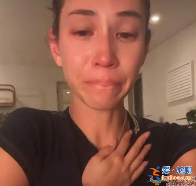 水原希子开直播崩溃痛哭是怎么回事？水原希子痛哭原因