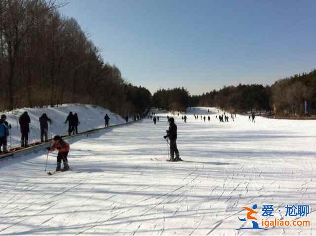 二龙山滑雪场游玩攻略，二龙山滑雪场出游秘籍？