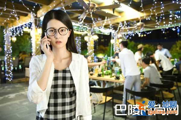 乔欣消防服是什么节目？乔欣为什么被黑？？