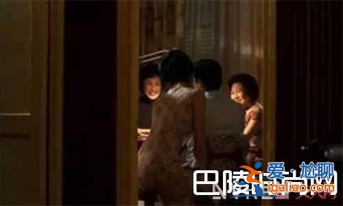 《花样年华》影片构图 《春光乍泄》影片构图《2046》影片构图《一代宗师》影片构图《刺客聂隐娘》影片？
