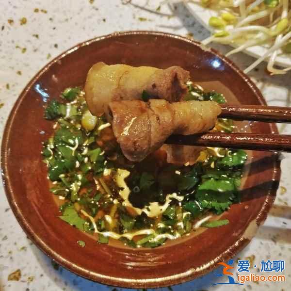 【成都火锅店被吃垮】成都火锅有多好吃，成都火锅你真的会吃吗？