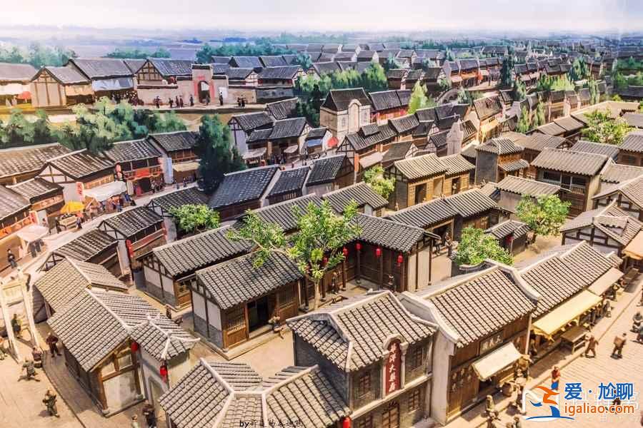成都1号线地铁线路图，成都1号线沿途景点，成都1号线地铁攻略？