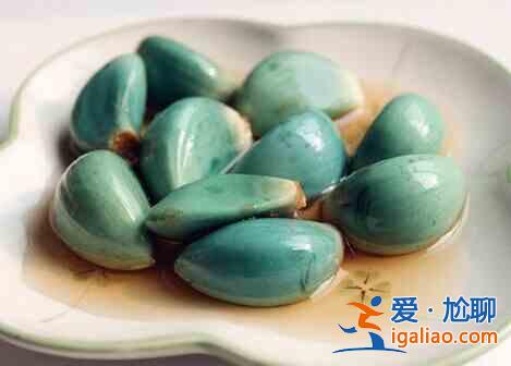 怎样腌腊八蒜？