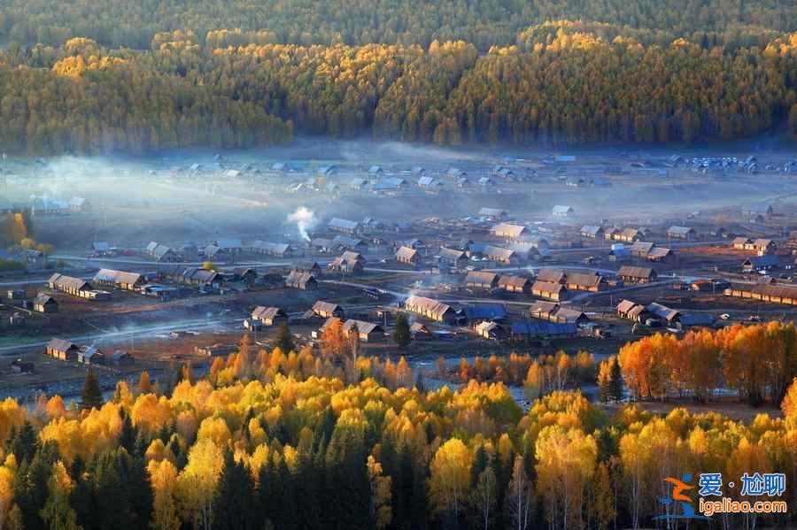 一条天山山脉，将新疆分为截然不同两种风景？