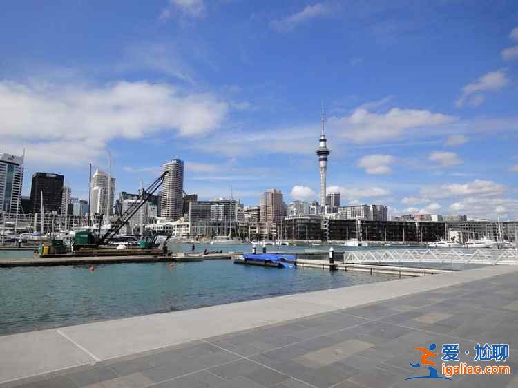 奥克兰，一座被海洋包裹的现代都市？