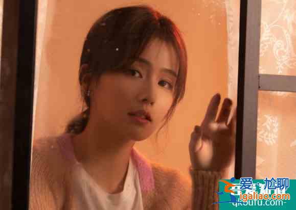 《半是蜜糖半是伤》预告首发，罗云熙白鹿主演，角色照超养眼追了？