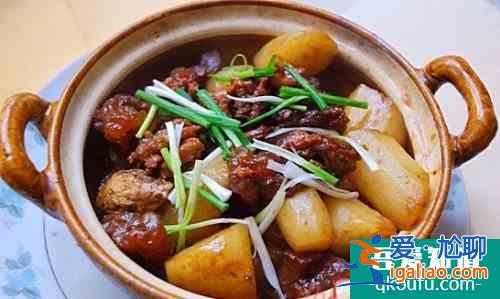 冬季必吃粤菜萝卜牛腩煲的做法？
