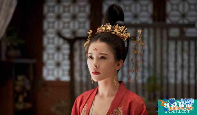 成毅《长安诺》接档《琉璃》利弊明显，这波红利好吃也“烫嘴”？