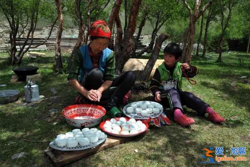 【草原自驾游】太阳舍不得下山的伊犁草原？