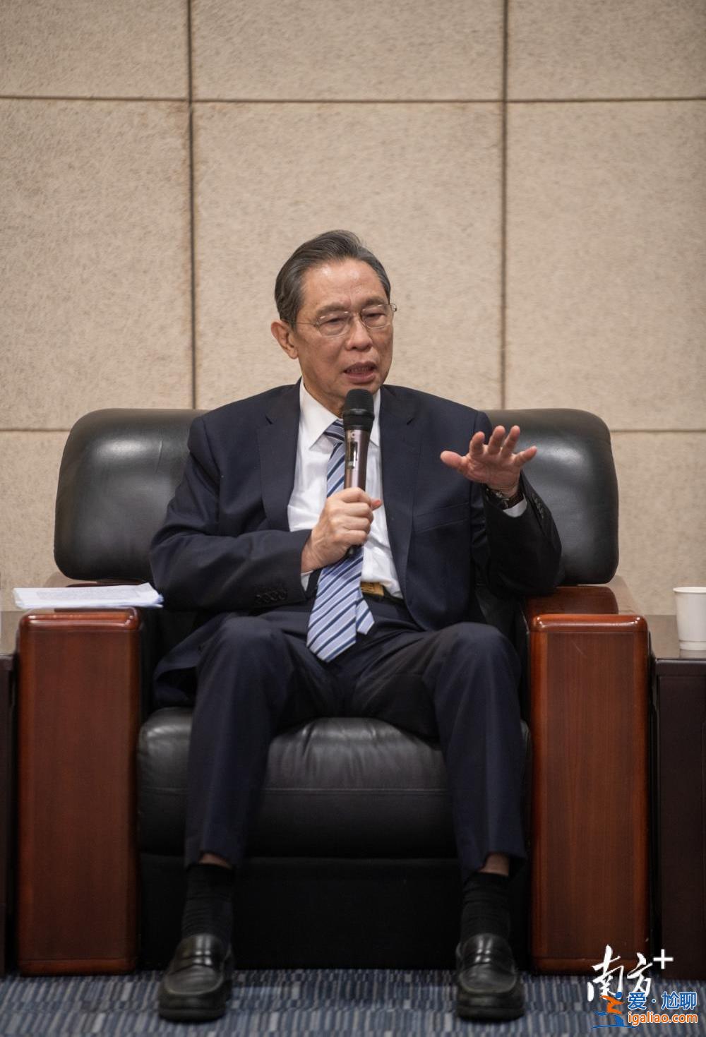 预计明年上半年能恢复到疫情前生活状态？