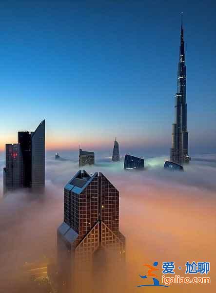 【迪拜美景】美摄影师拍摄迪拜摩天大楼？