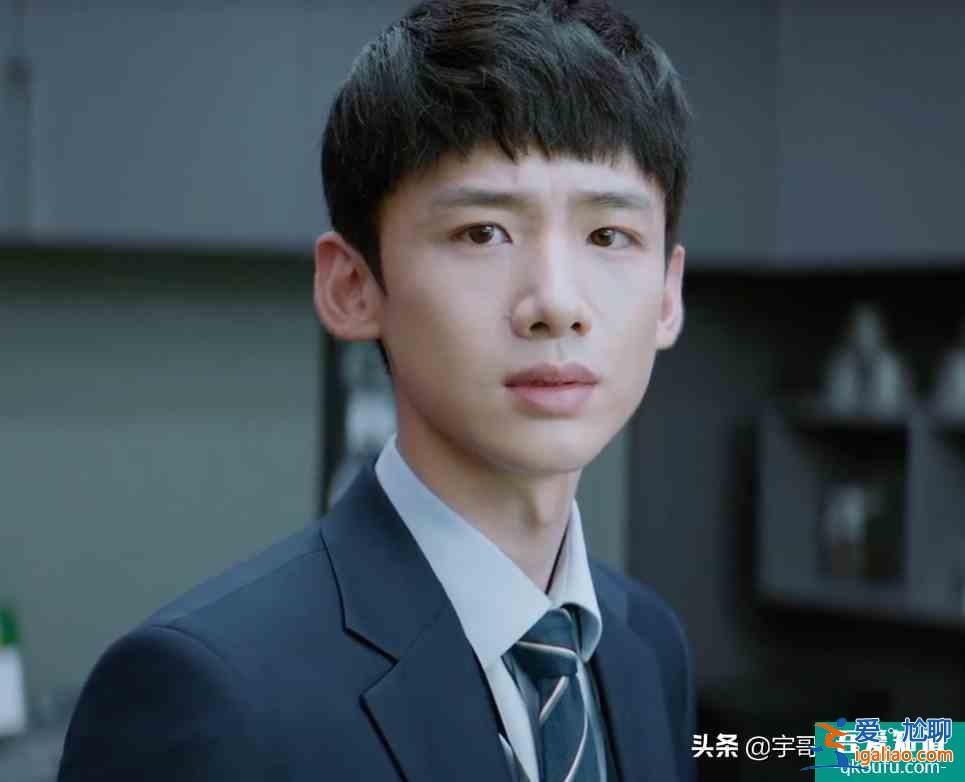 《平凡的荣耀》大结局：吴恪之辞职创业，孙弈秋两年后被淘汰出局？