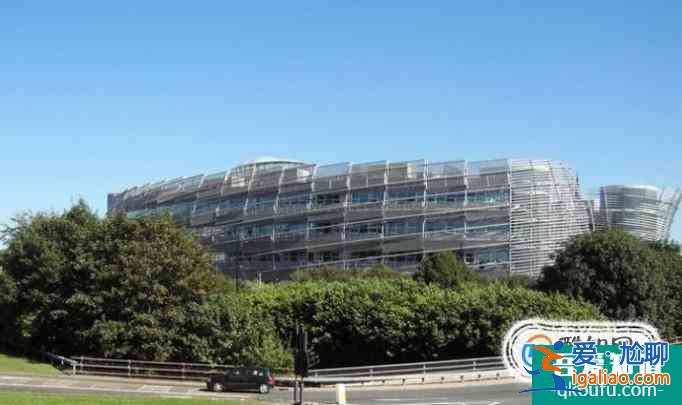 皇家墨尔本理工大学职业会计（CPA）专业和莫道克大学职业会计专业哪个好？？