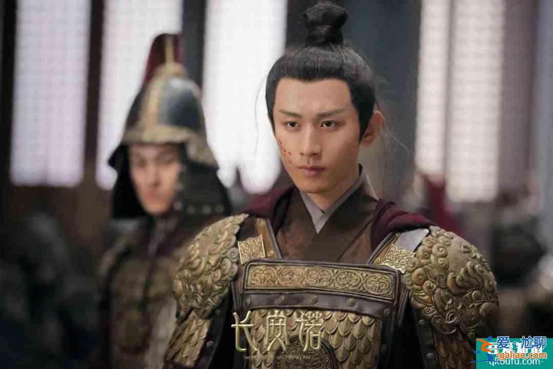 成毅新剧《长安诺》无CP感，女主年纪大长得老，同框像母子？