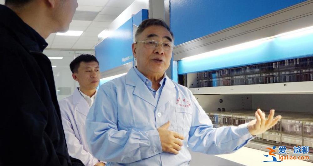 中药西药可以一起吃吗？网上流传的抗疫中药方靠谱吗？？