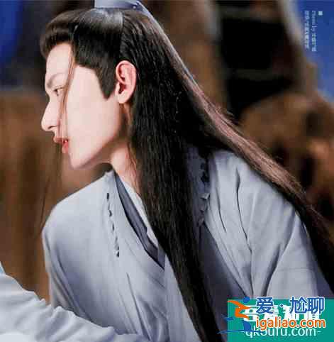 《长安诺》开播，成毅少年感！女主少女阶段也不错，可以入股？