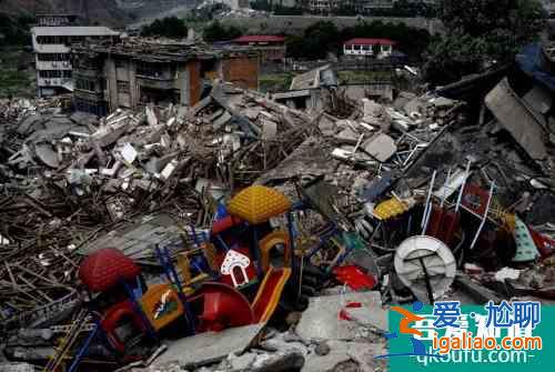 汶川大地震英雄事迹 汶川大地震中的英雄事迹简介？