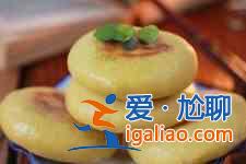 玉米面饼的做法？