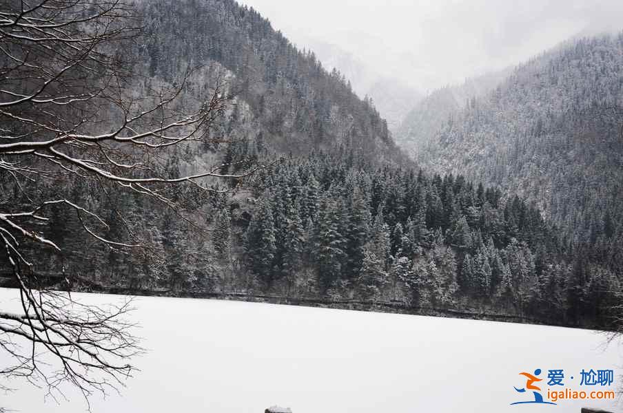 九寨沟雪景什么时间去,九寨沟什么时候下雪？