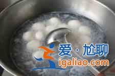 包汤圆？