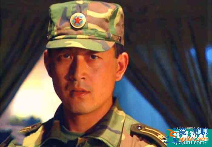 《蓝军出击》剧情寡淡无味，浪费军队资源，于震演技浮夸难挑大梁？