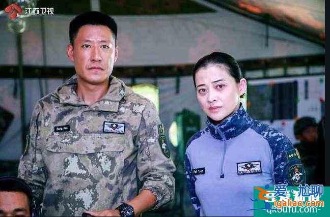 《蓝军出击》热播，于震、梅婷演绎热血蓝军？