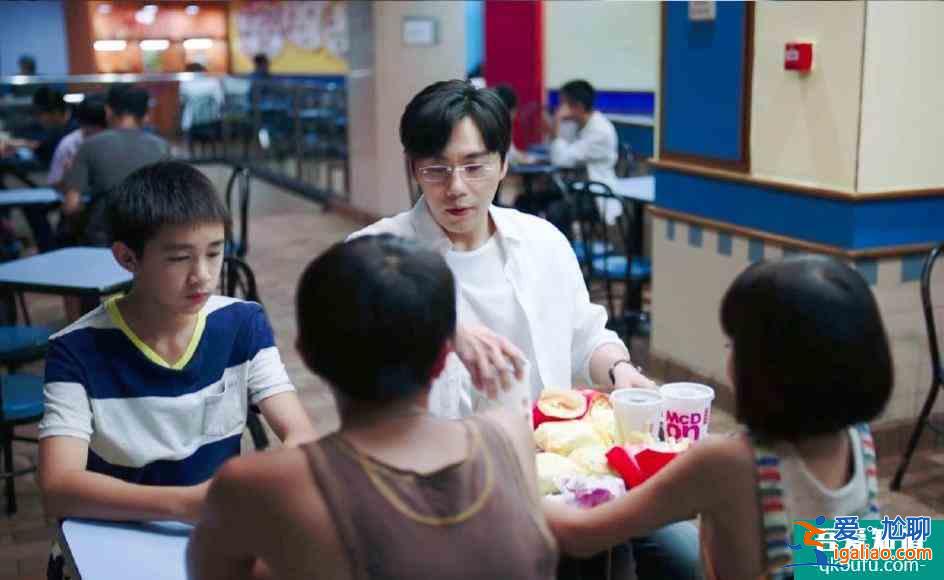 《以家人之名》战报出炉：热搜超250个，力压《三十》《安家》？