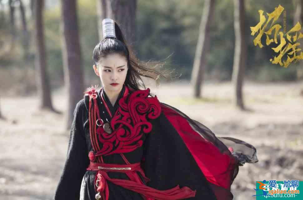 《半是蜜糖半是伤》预告揭幕，你们都在看罗云熙，而我却在看白鹿？